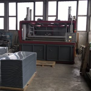 Vacum Tech - masina za vakumsko termo oblikovanje